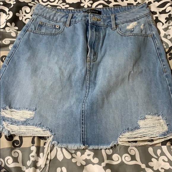 DYNAMITE DENIM SKIRT - Picture 1 of 3